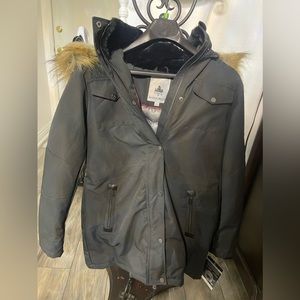 New Women’s Nordstroms Jacket